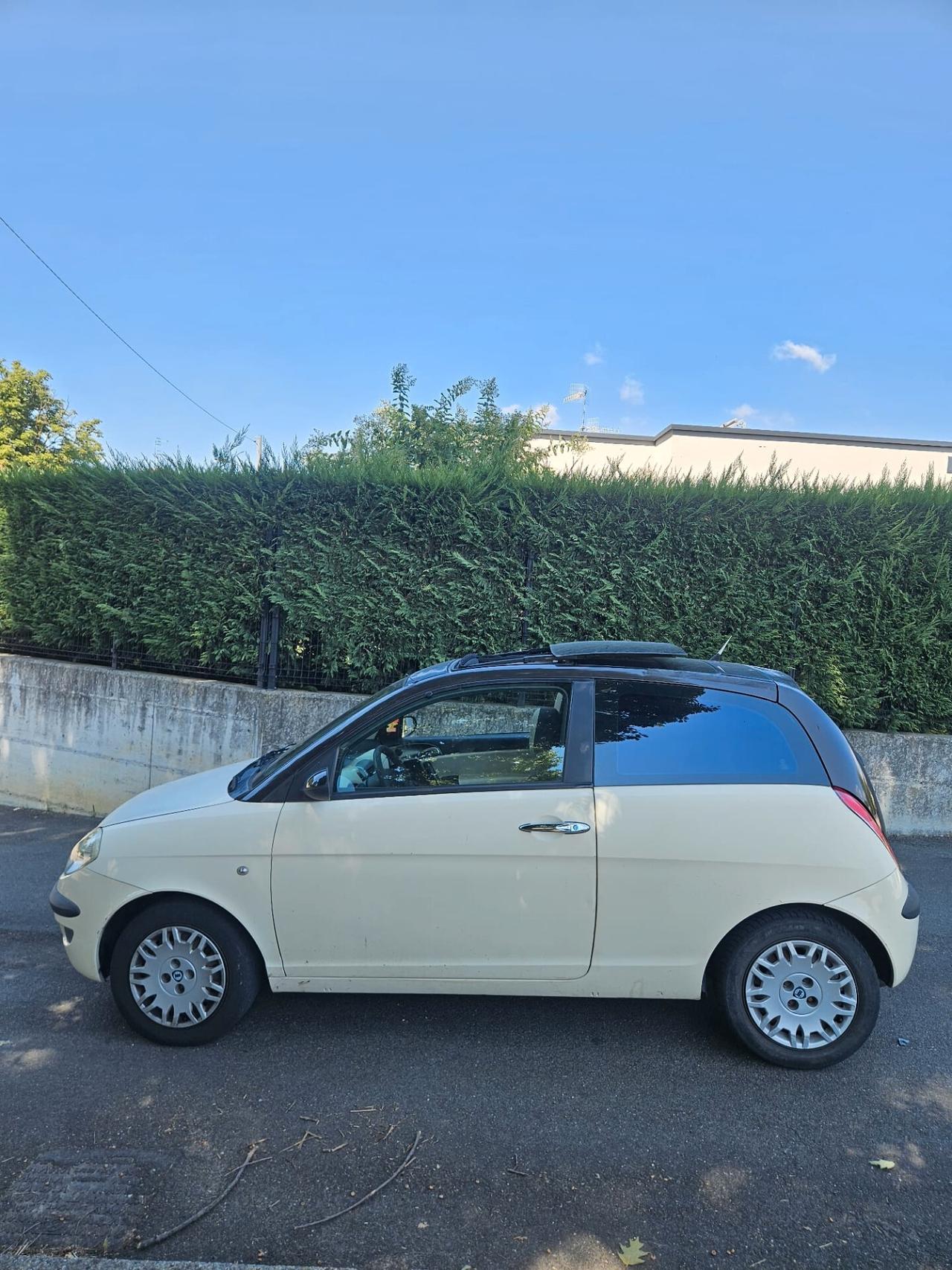 Lancia Ypsilon 1.3 Multijet NEOPATENTATI