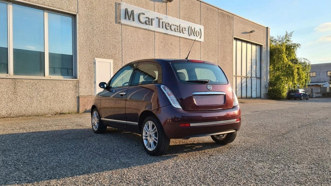 Lancia Ypsilon 1.2 Passion
