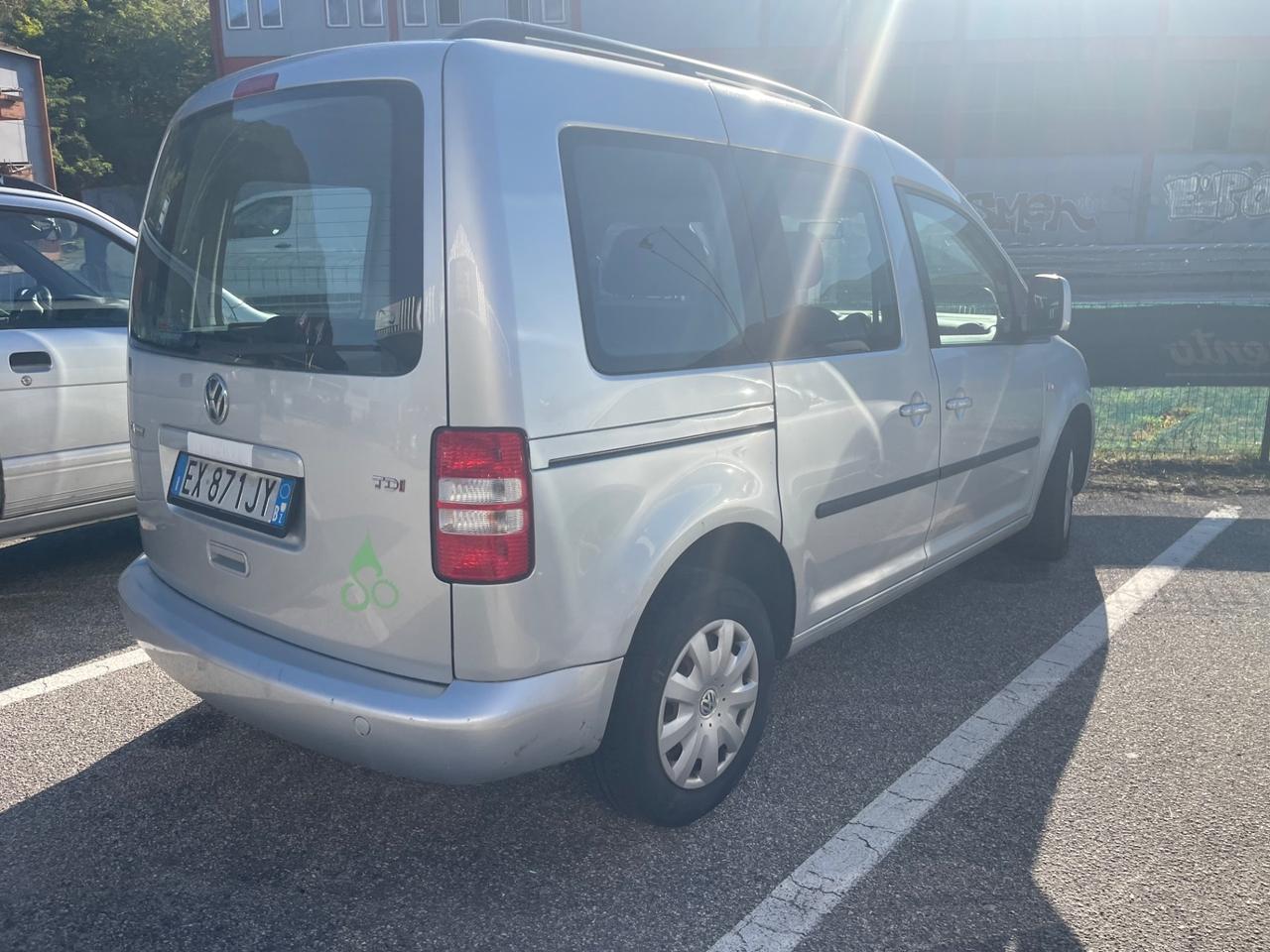 Volkswagen Caddy 1.6 TDI 102 CV 5p. Highline SI NEOPATENTATI