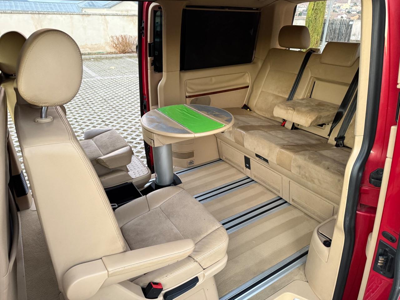 Volkswagen Multivan 2.5 TDI/174CV 4motion Highline