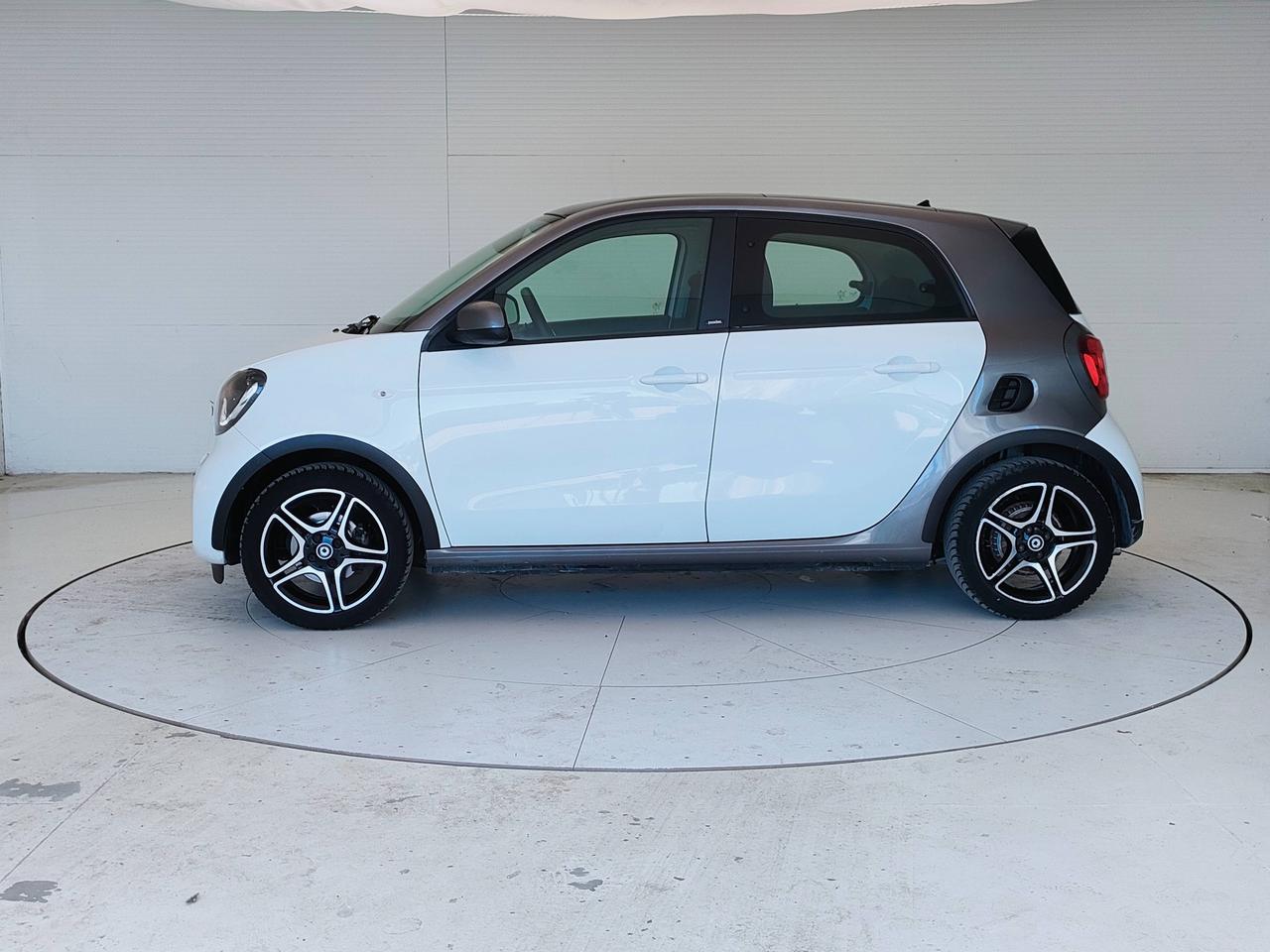 SMART Forfour II 2015 - Forfour 1.0 Passion 71cv twinamic my18
