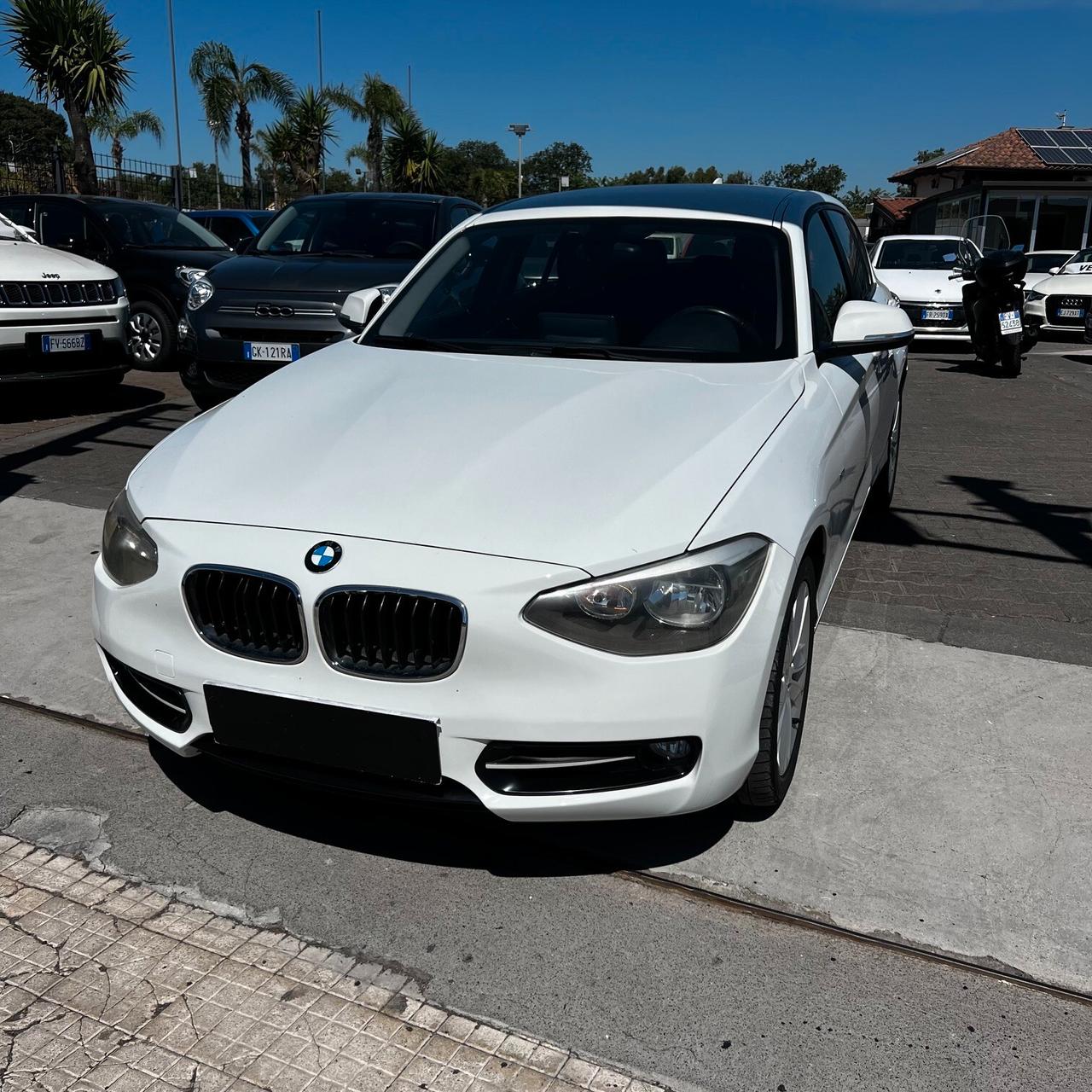 Bmw 114 114d 5p. Unique