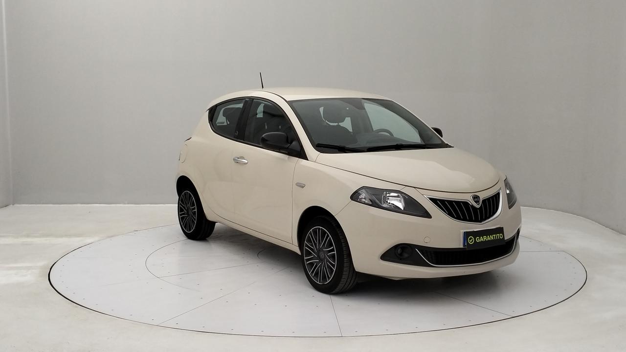 LANCIA Ypsilon III - Ypsilon 1.0 firefly hybrid Gold s&s 70cv