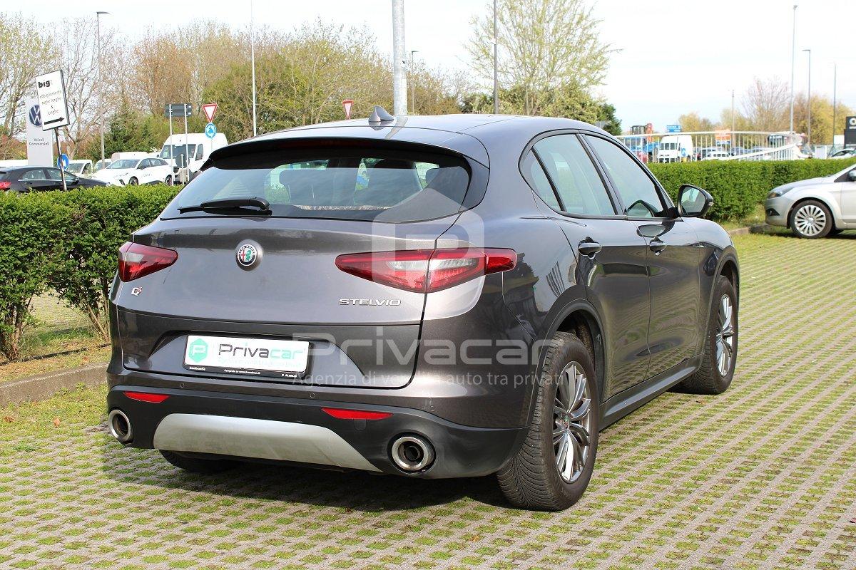 ALFA ROMEO Stelvio 2.2 Turbodiesel 210 CV AT8 Q4 Business