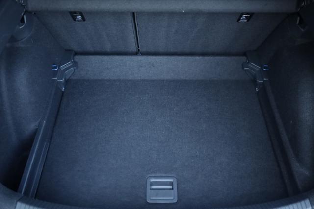 VOLKSWAGEN Taigo 1.0 TSI R-Line