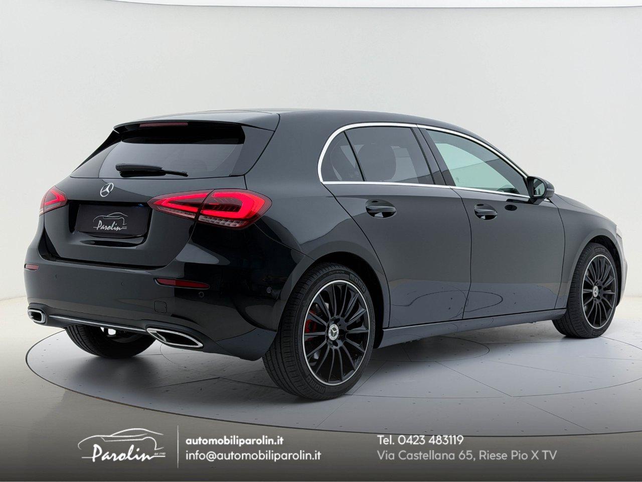 Mercedes A 200 Sport 7G-DCT Park-Display10.25''-Sedili riscaldabili