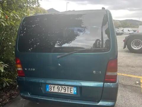 Mercedes-benz V 220 CDI cat Fashion