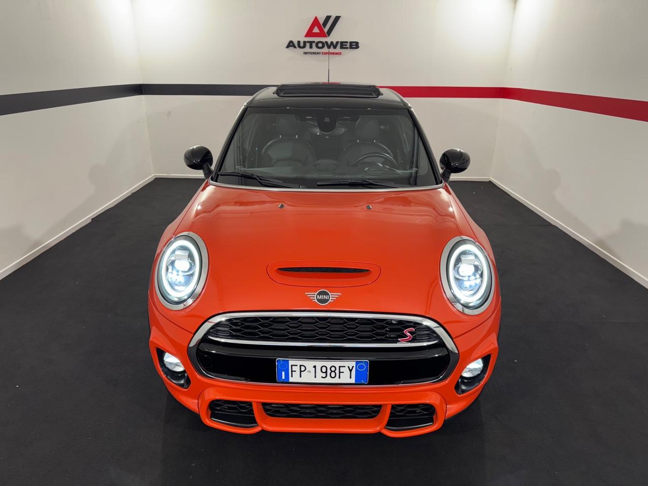 MINI COOPER SD ALLESTIMENTO JOHN COOPER WORKS