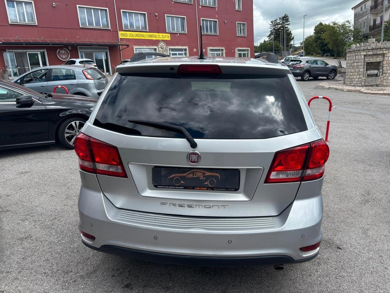 Fiat Freemont 2.0 Multijet 170 CV Urban 7 POSTI