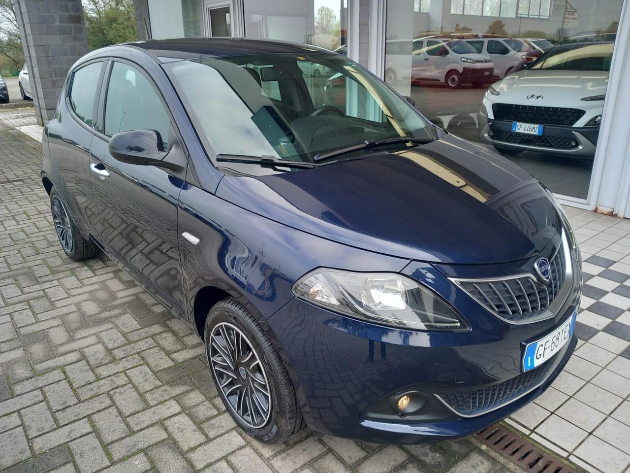 Lancia Ypsilon 1.0 FireFly 5 porte S&S Hybrid Ecochic Gold