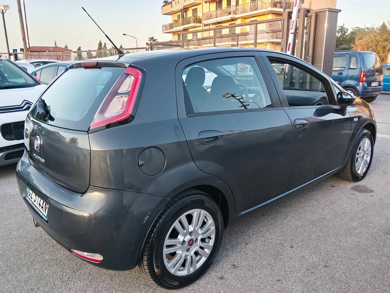 Fiat Punto 1.2 LOUNGE GPL