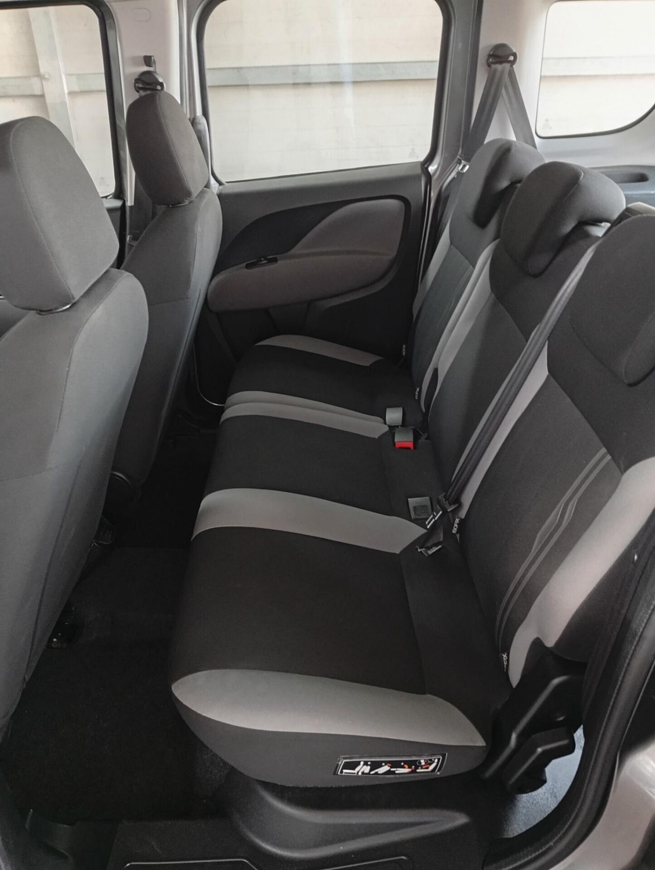 Fiat Doblo Doblò 1.4 T-Jet 16V Natural Power Lounge