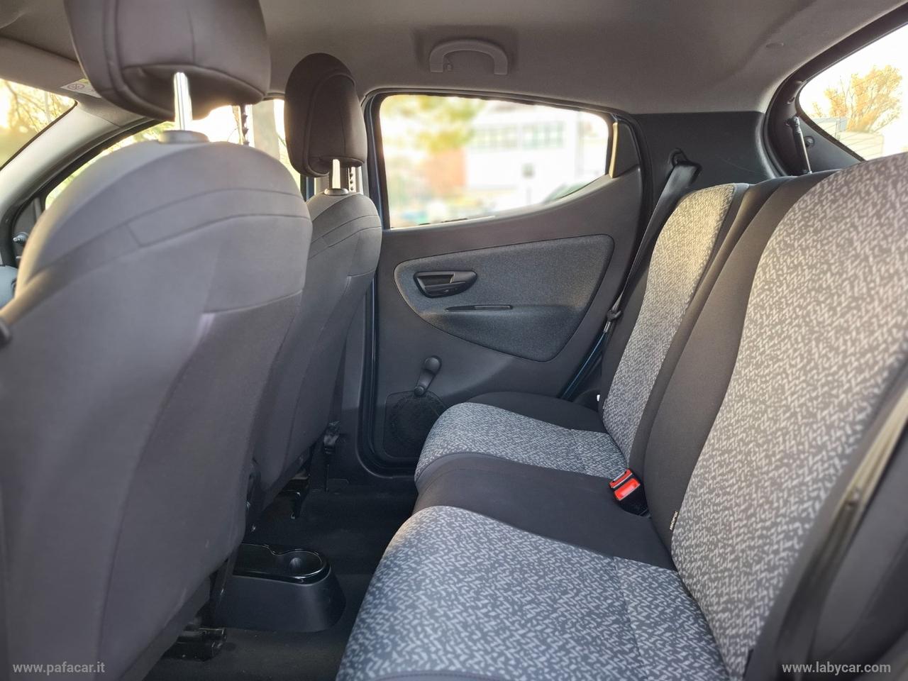 LANCIA Ypsilon 1.0 FireFly 5p.S&S Hybrid Silver