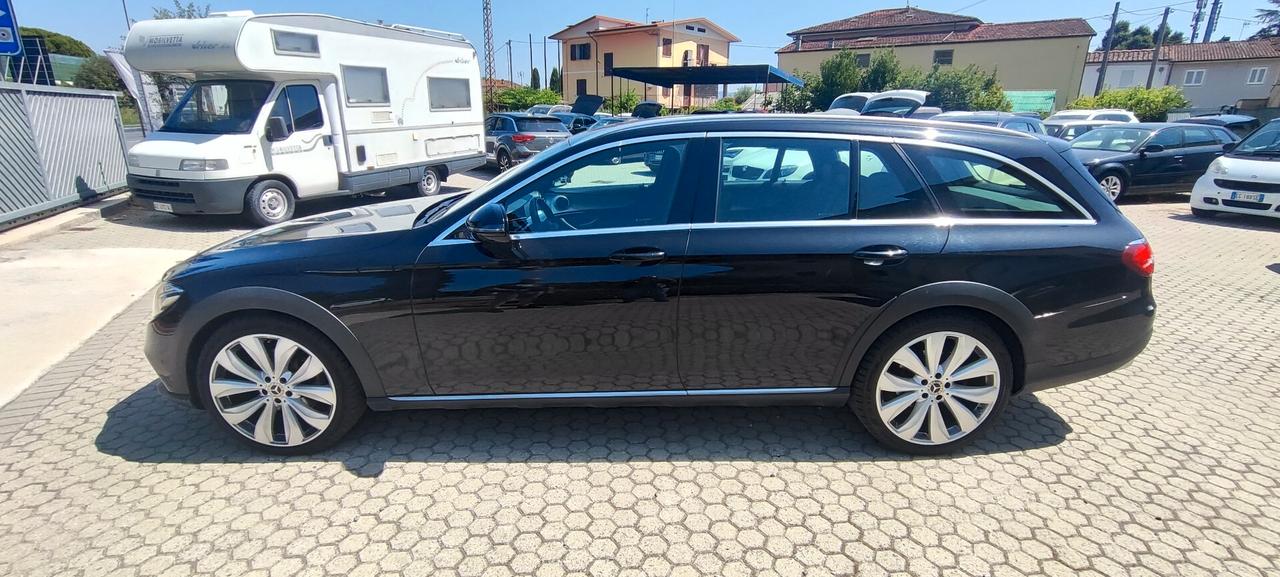 Mercedes-benz E 220 d S.W. 4Matic Auto Premium Plus All-Terrain