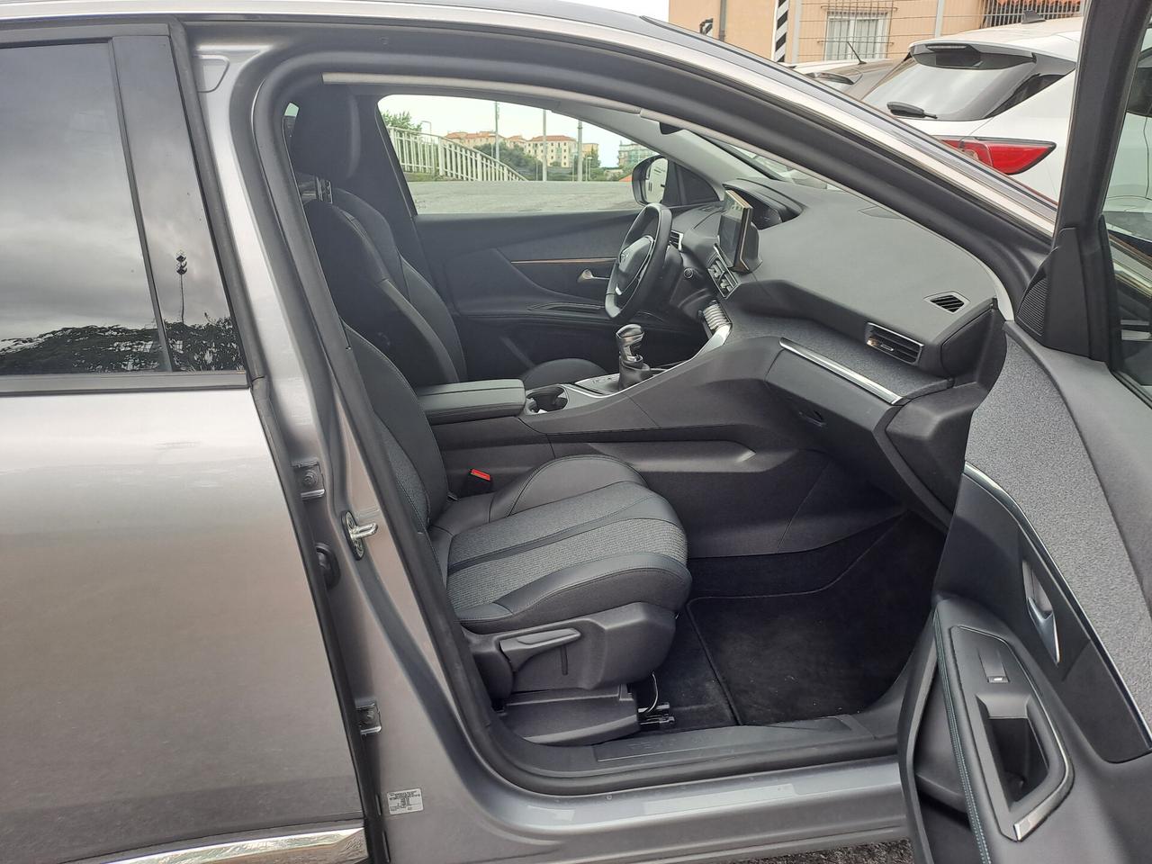 Peugeot 3008 BlueHDi 130 S&S Allure