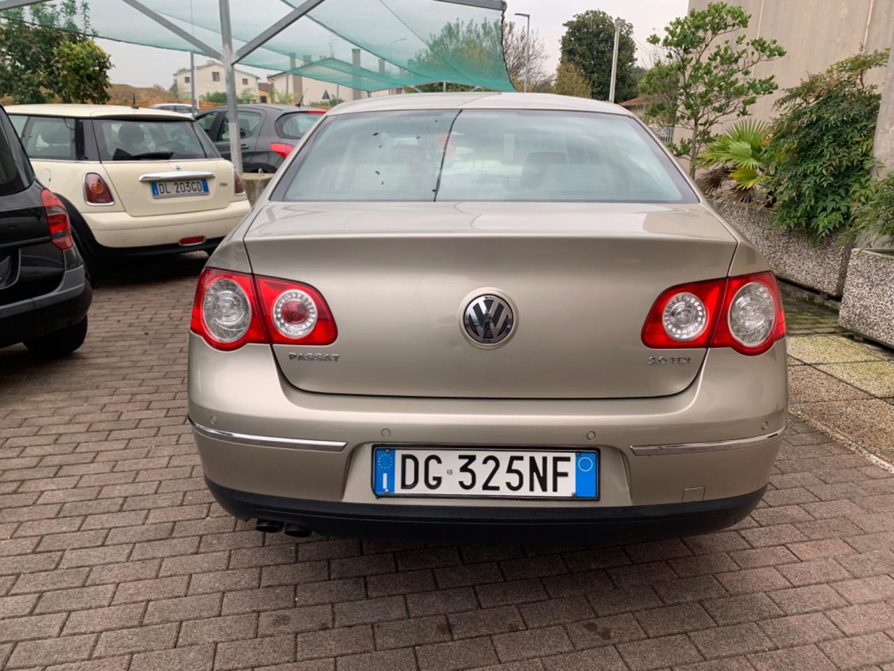 Volkswagen Passat 2.0 TDI DPF DSG Highline