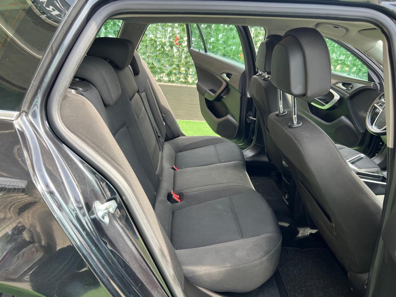 Opel Insignia 2.0 CDTI Sports Tourer Cosmo