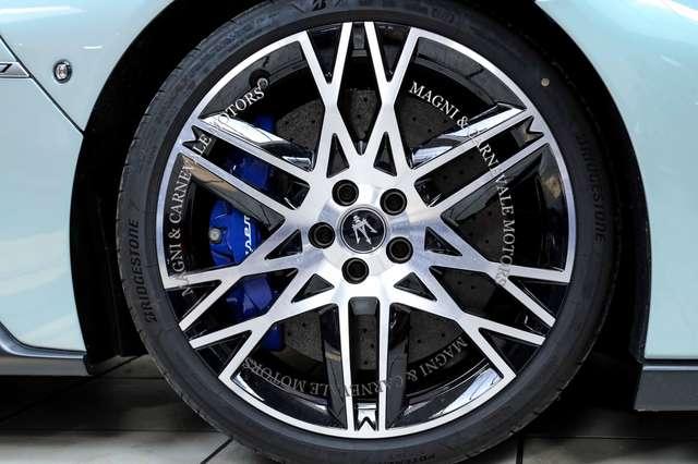 Maserati MC20 CIELO|SPECIAL PAINT|CARBOCERAMIC|LIFT|E-LSD|PPF