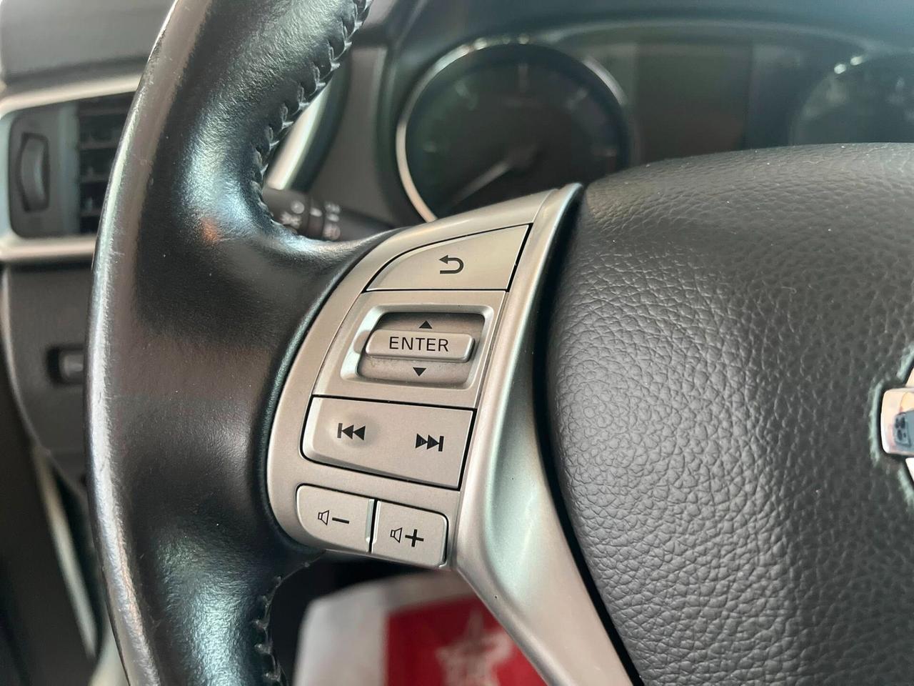 Nissan Qashqai 1.5 dCi N-Vision OK NEOPATENTATI