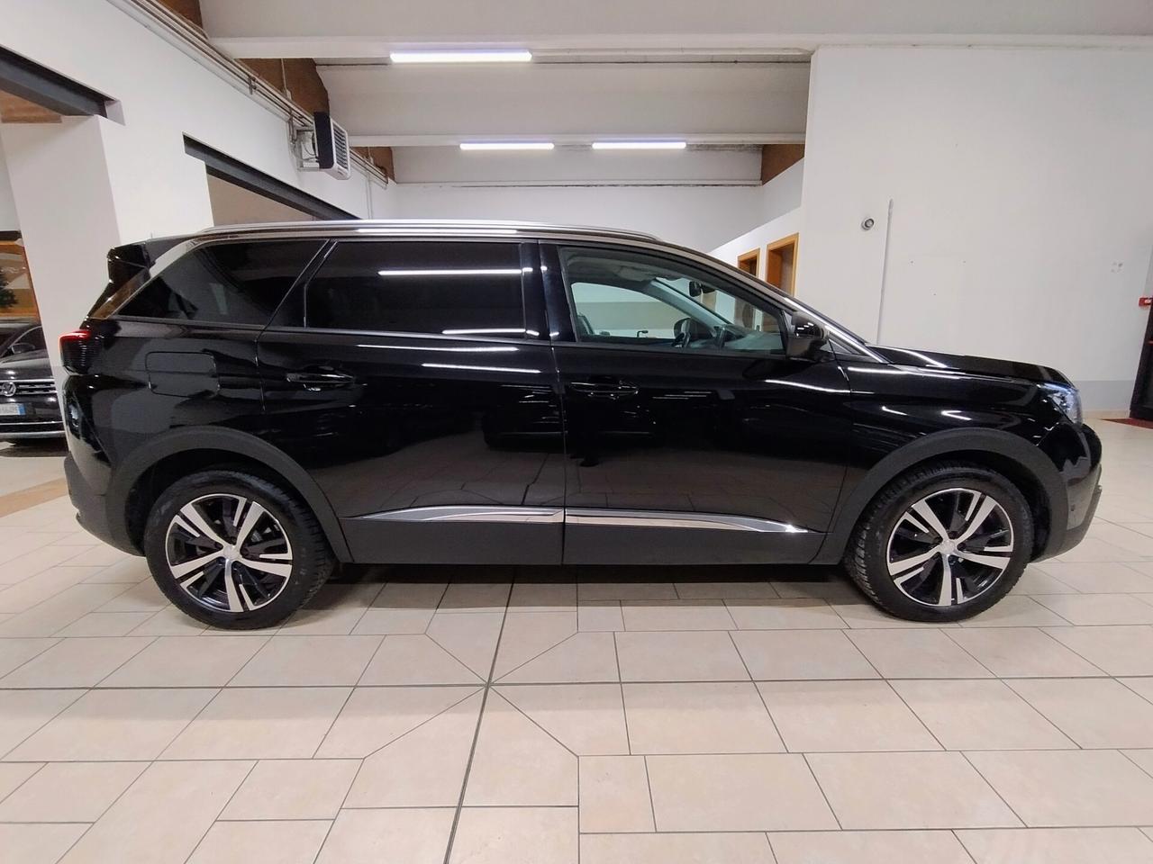 PEUGEOT 5008 HDi 130 Crossway - 2020