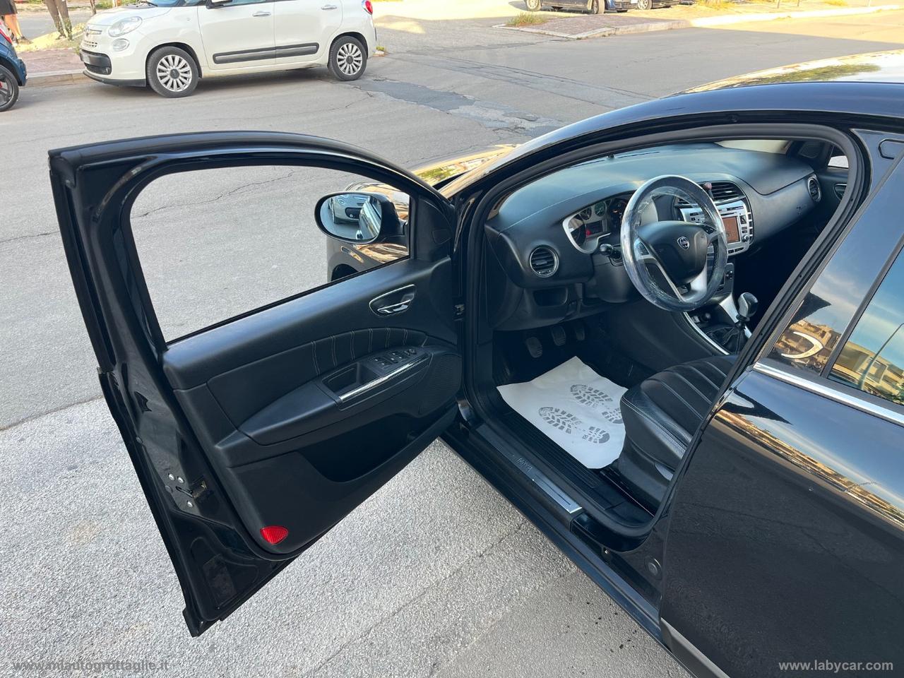 LANCIA Delta 2.0 MJT Platino