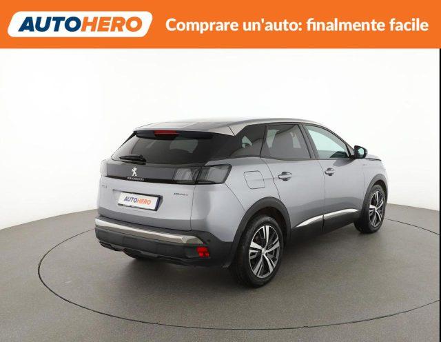 PEUGEOT 3008 Hybrid4 300 e-EAT8 Allure Pack