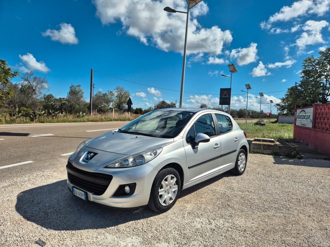 Peugeot 207 1.4 HDi 70CV FAP 5p. XS