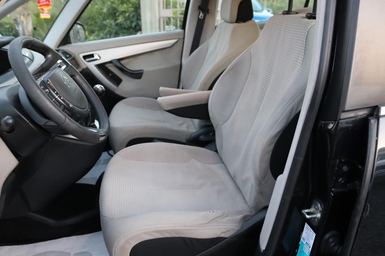 Citroen C4 Picasso 1.6 HDi 110 FAP CLASSIQUE 7 POSTI
