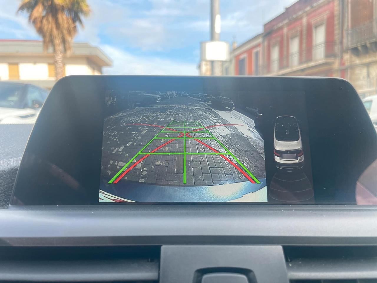 Bmw 218d Cabrio Advantage auto