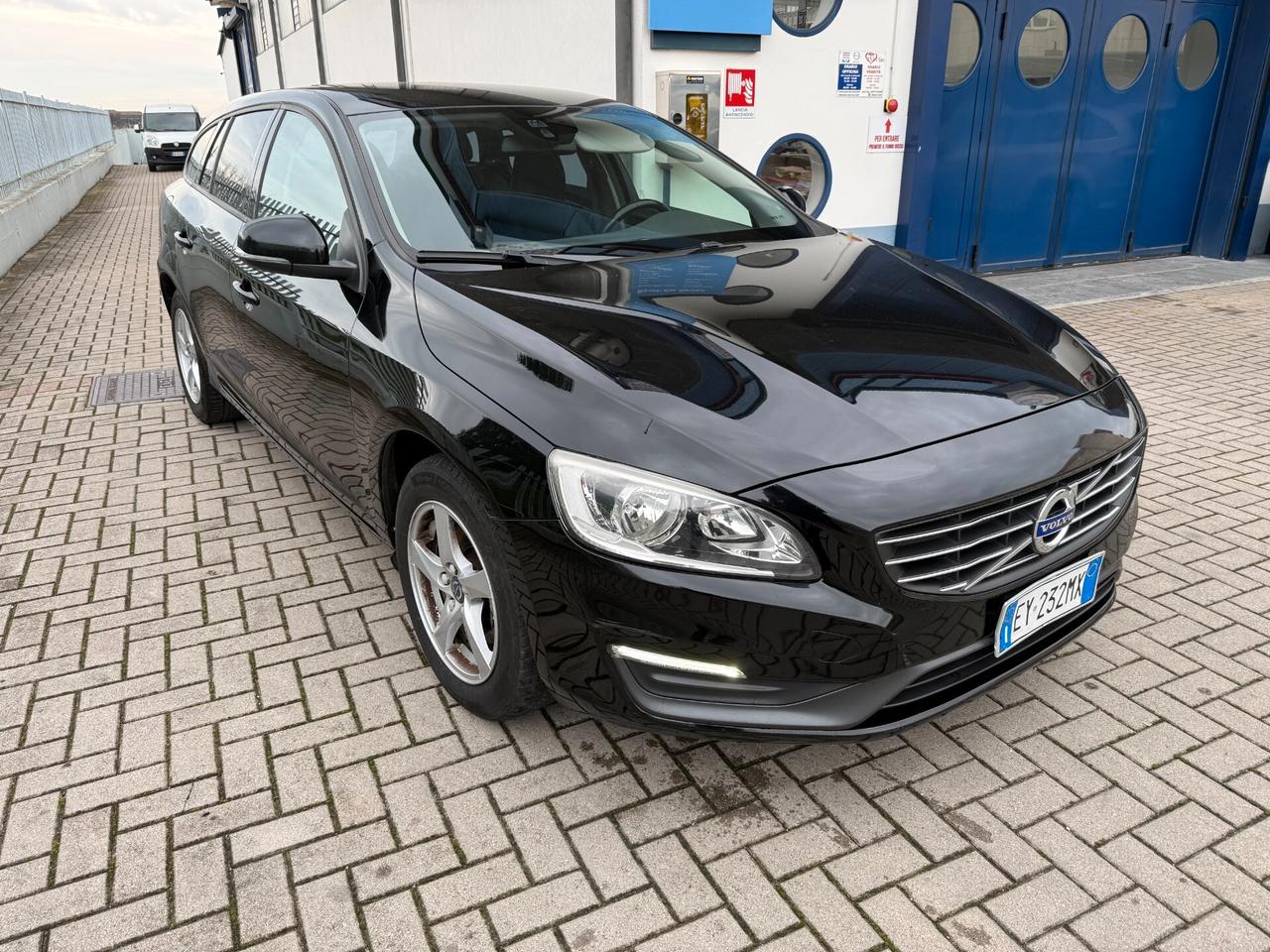 Volvo V60 D3 Geartronic Kinetic CAMBIO NUOVO