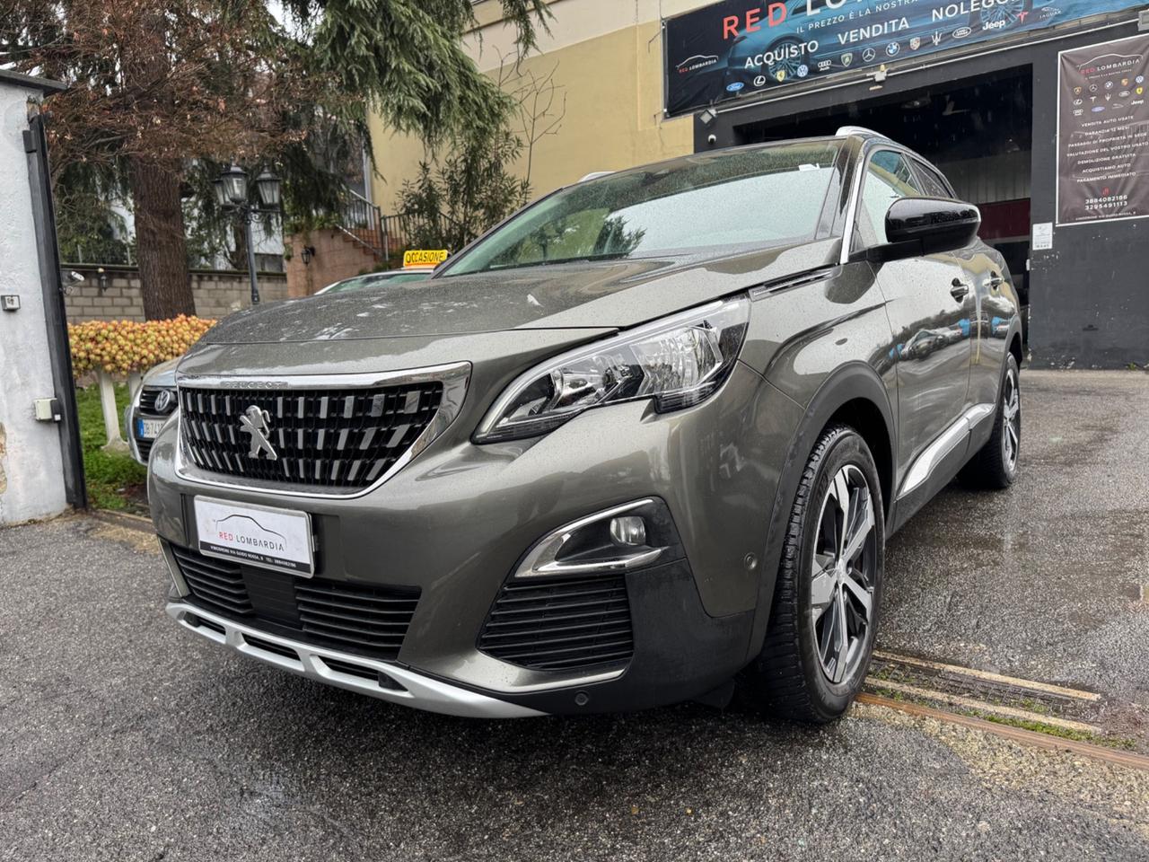 Peugeot 3008 BlueHDi 130 S&S EAT8 Allure BlueHDi 130 SeS EAT8 Allure (96 kw)