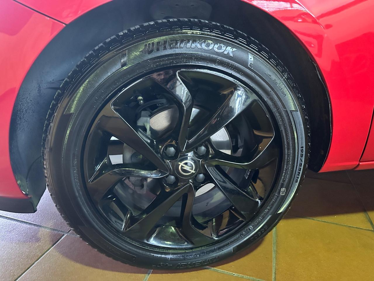 Opel Corsa 1.4 90CV Coupé b-Color 77.000km