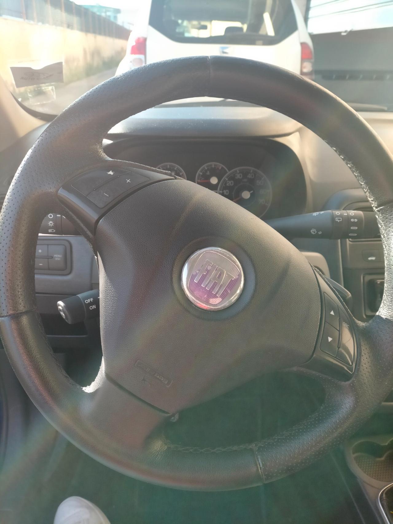Fiat Grande Punto 1.3 MJT 90 CV 5 porte Dynamic