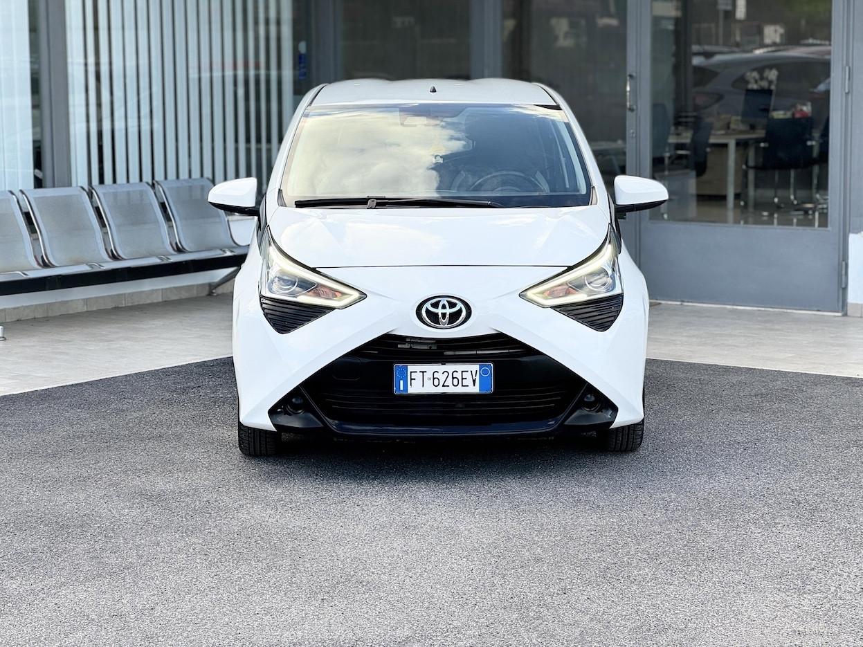 Toyota Aygo 1.0 Benzina 72CV E6 Neo. Automatica - 2018