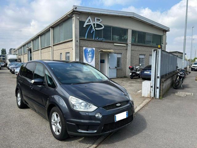 FORD S-Max 2.0 TDCi 140CV Titanium *OK NEOPATENTATI*