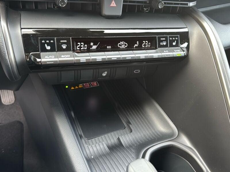 Toyota C-HR C-HR 2.0 hev Trend fwd e-cvt