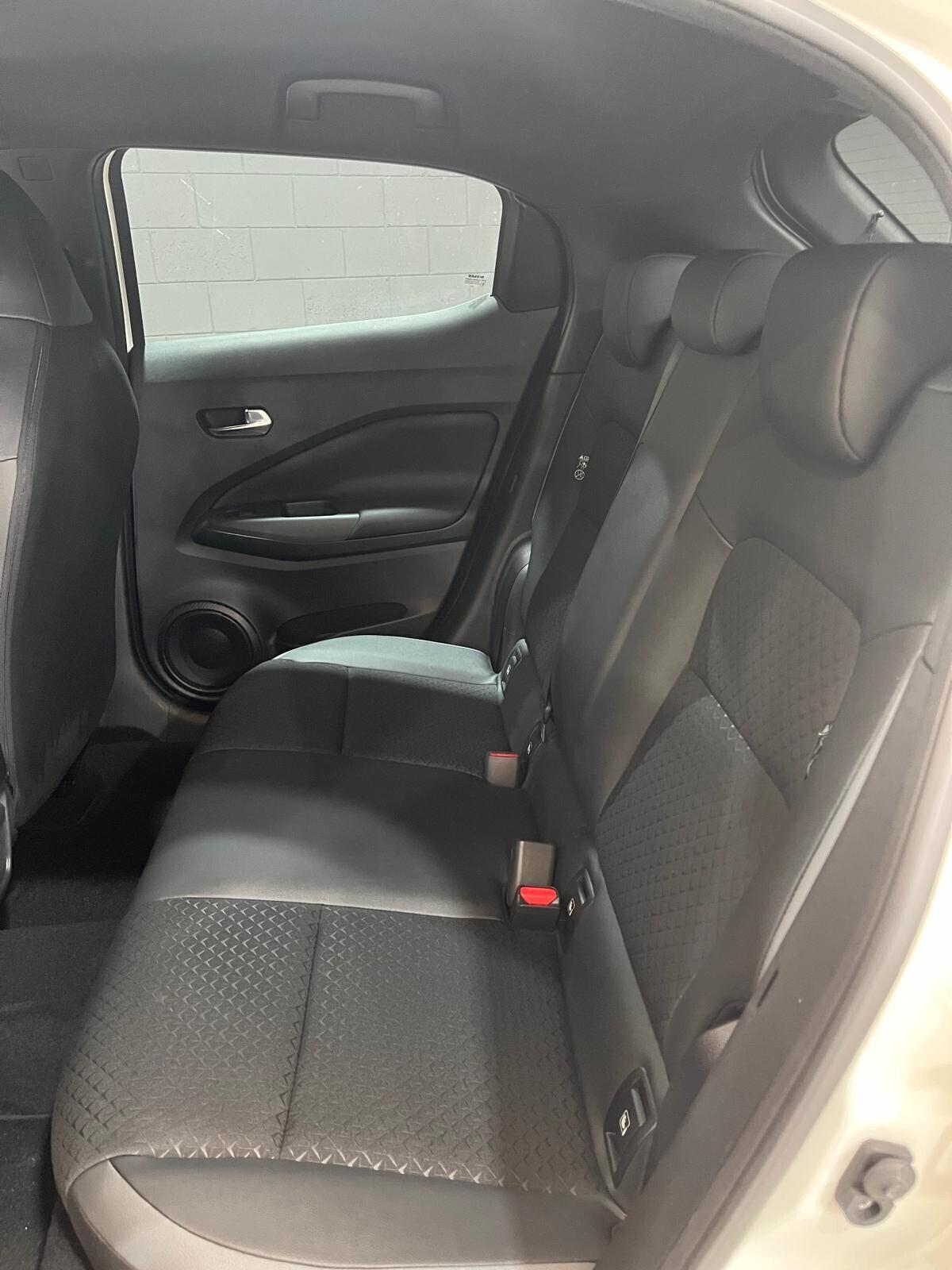 Nissan Juke 1.0 DIG-T 114 CV N-Connecta