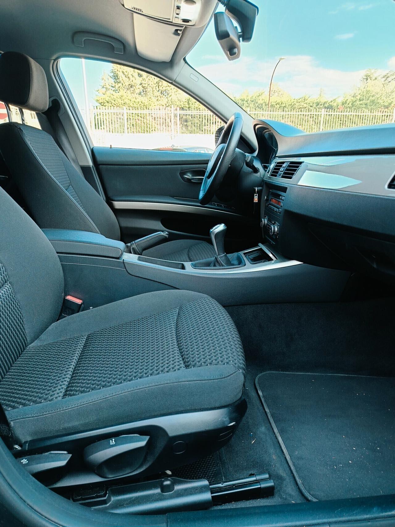 Bmw 320d cat Touring Attiva 184 cv