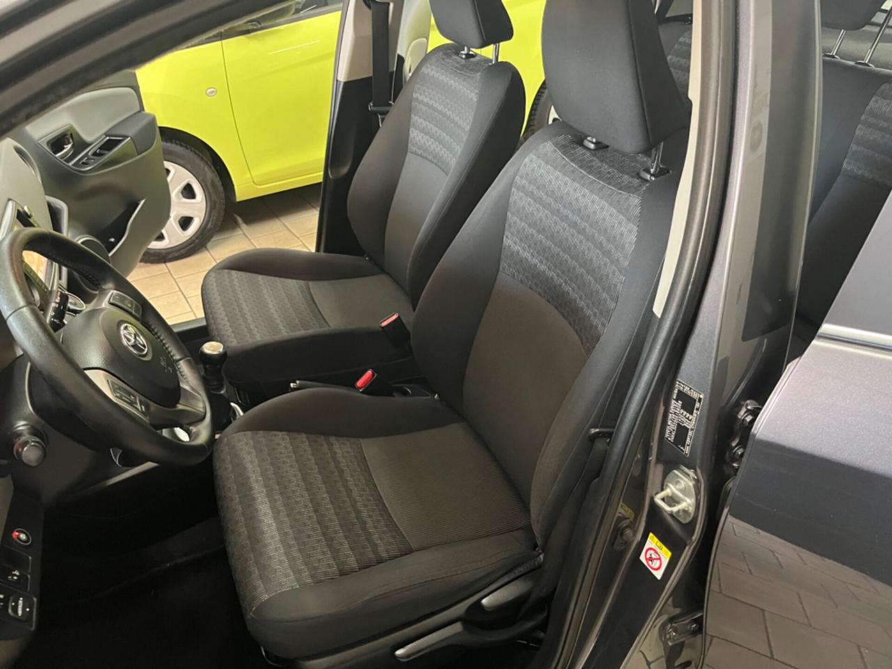 Toyota Yaris 1.0 gpl red edition full 2016