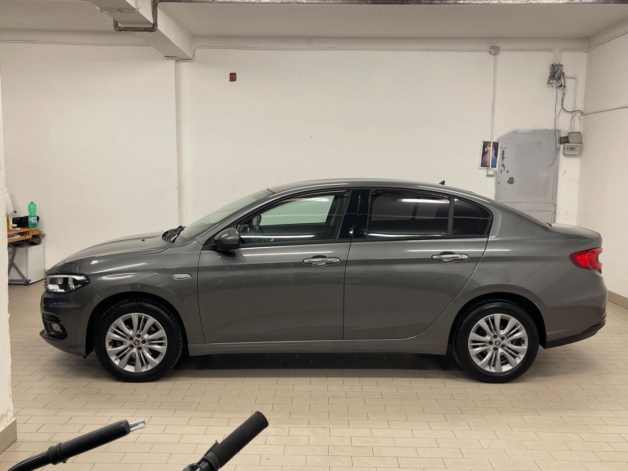 Fiat Tipo 1.6 Mjt 4 porte Lounge