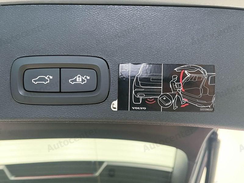 Volvo XC40 XC40 D3 150CV AUT MOMENTUM PRO