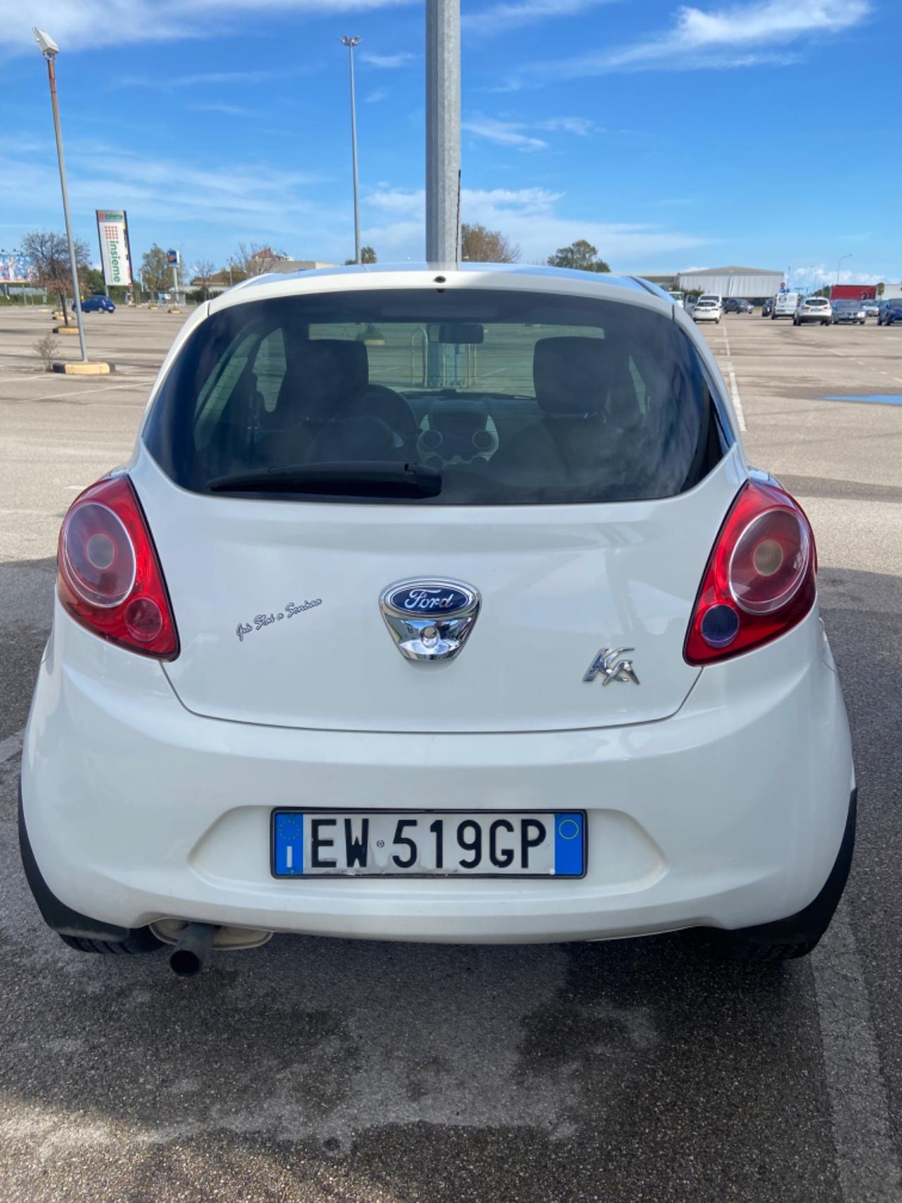 Ford Ka 1.2 69CV 2014 Titanium METANO GARANZIA