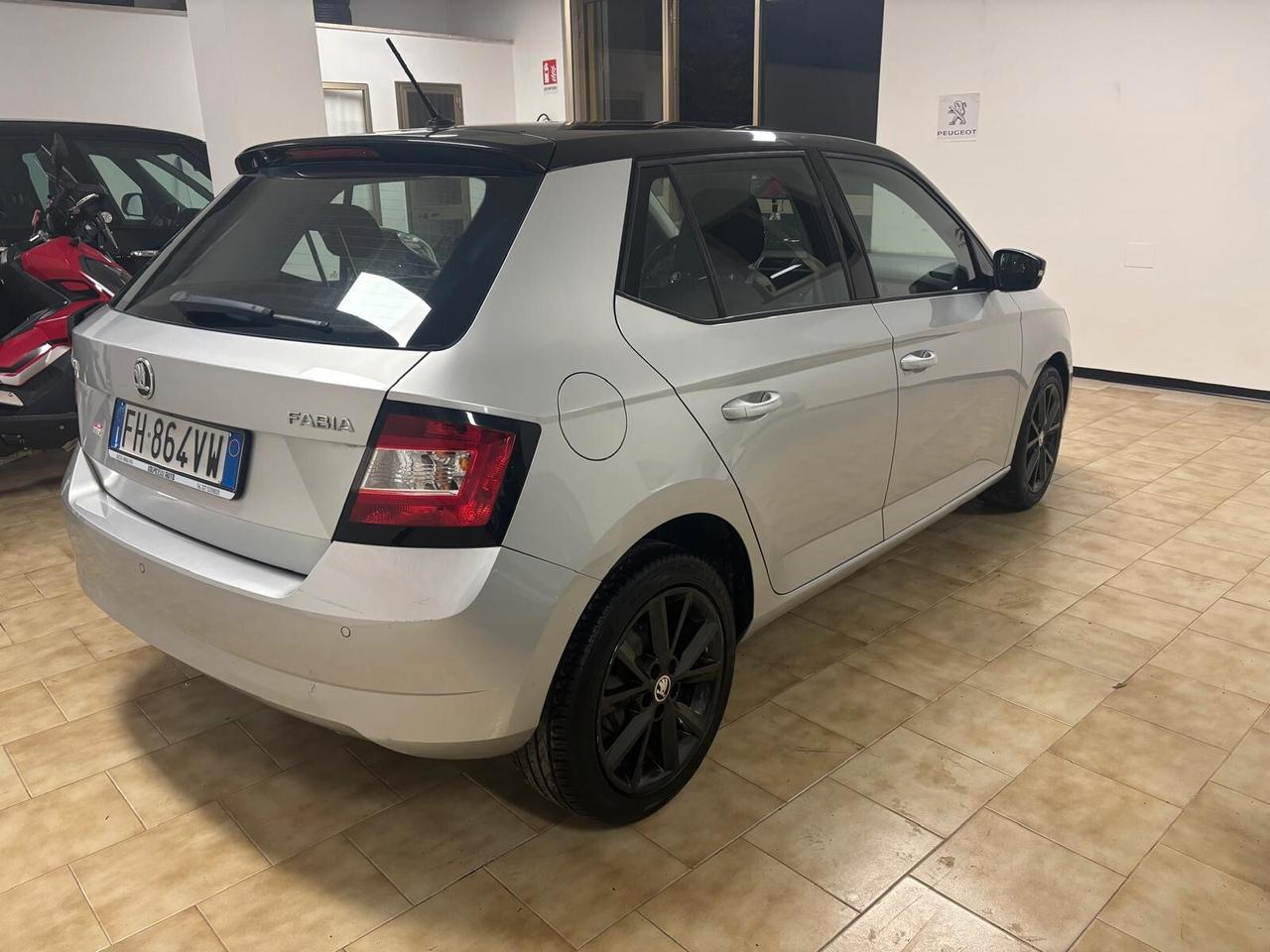 SKODA FABIA ANNO 2017 DS 1.4 ADATTA NEOPATENTATI KM 135 MILA