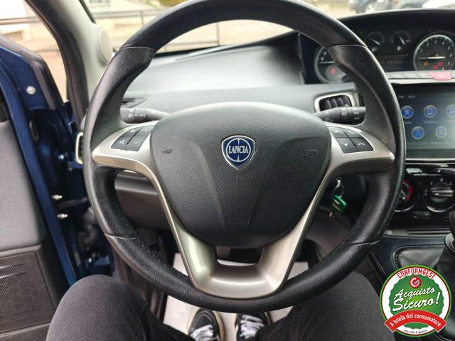 LANCIA Ypsilon 1.0 FireFly 5 porte S&S Hybrid Ecochic Gold