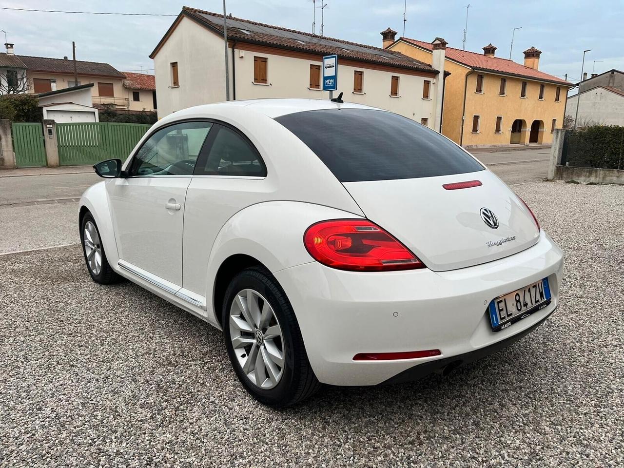 Volkswagen Maggiolino 1.6 TDI Design