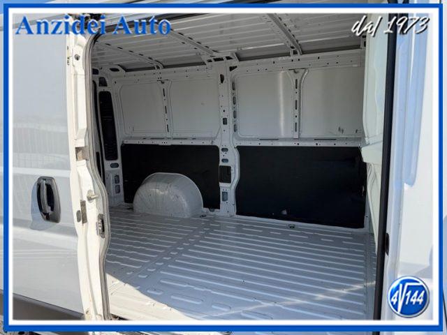 PEUGEOT Boxer 30 2.2 BlueHDi 120 Cv L2H1 Furgone