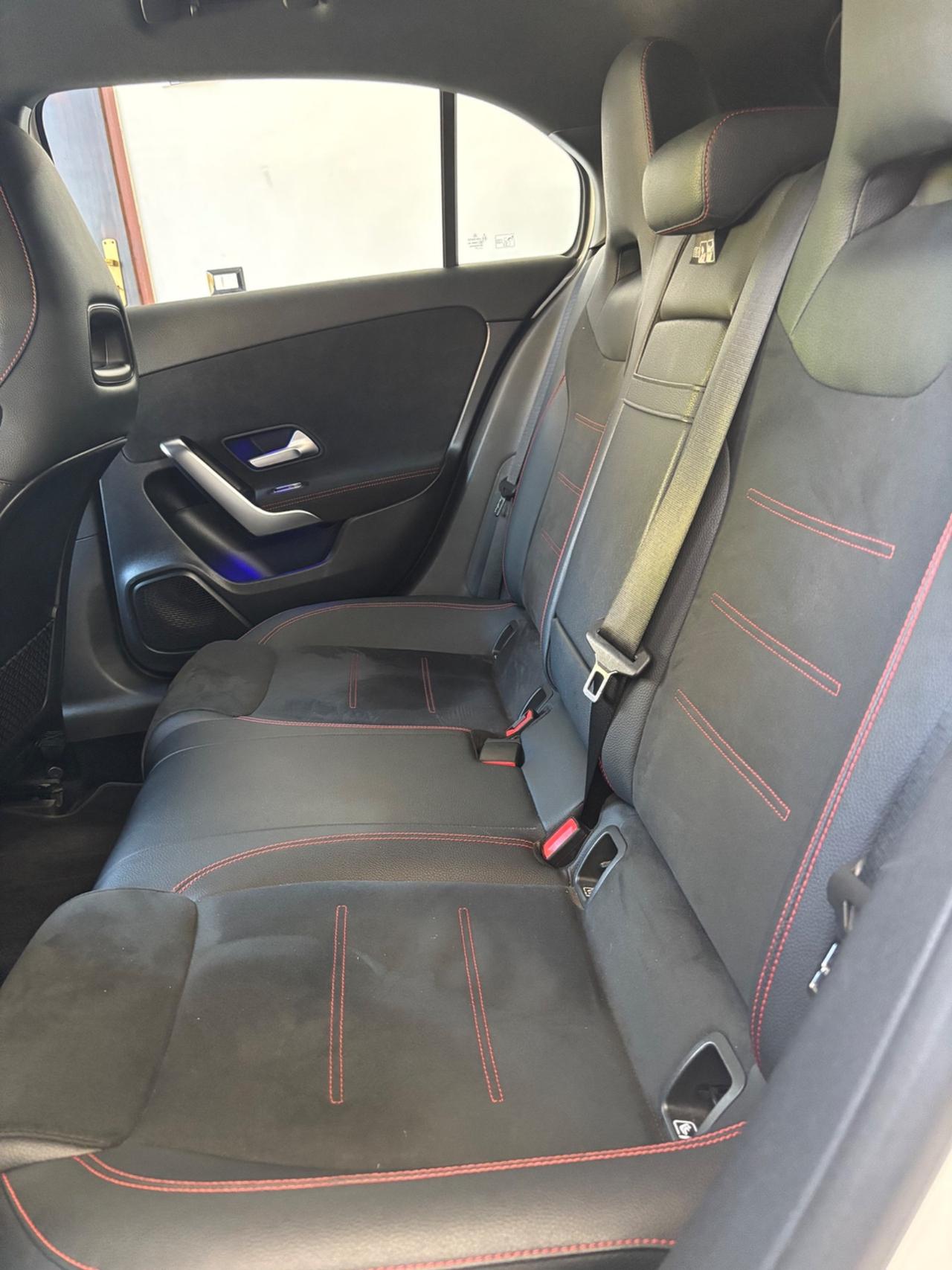 Mercedes-benz A 200 d Automatic AMG Line Premium Plus