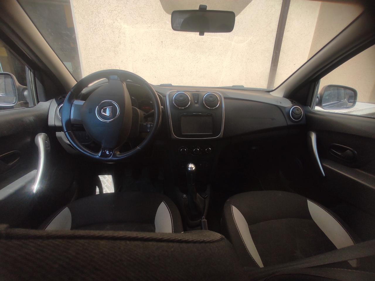 Dacia Sandero 0.9 TCe 12V TurboGPL 90CV GPL appena revisionato