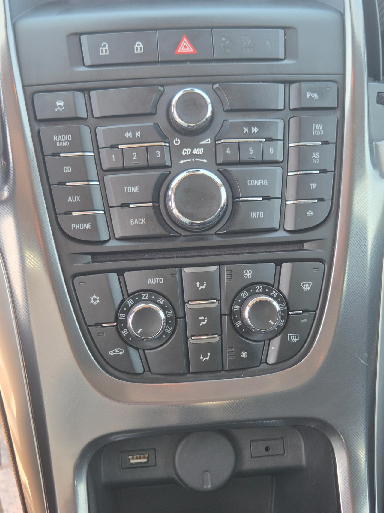 Opel Astra 1.4 Turbo 140CV 5 porte Cosmo