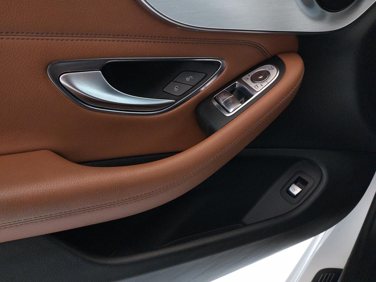 Mercedes-benz C 220 d Coupé Premium auto